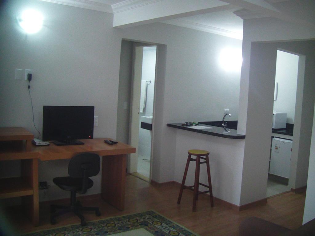Hotel Ampiezza Курітіба Екстер'єр фото